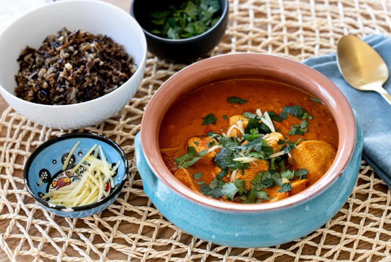 Achar csirke curry vadrizzsel