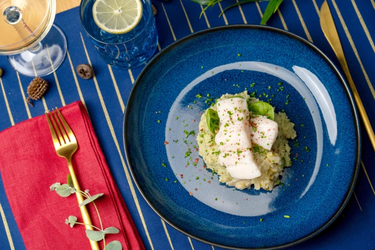 Tőkehalfilé konfitált édesköménnyel és spenótos krumplipürével
