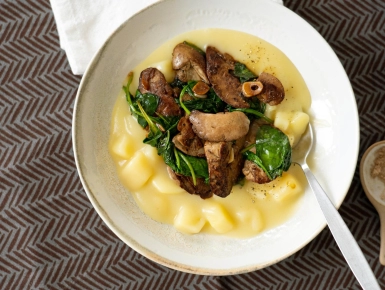 Spenótos nyúlmáj krumplifőzelékkel