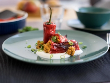 Lencsés kuszkusszal töltött kápia paprika