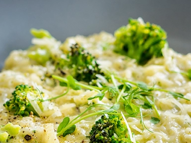 Brokkoli rizottó